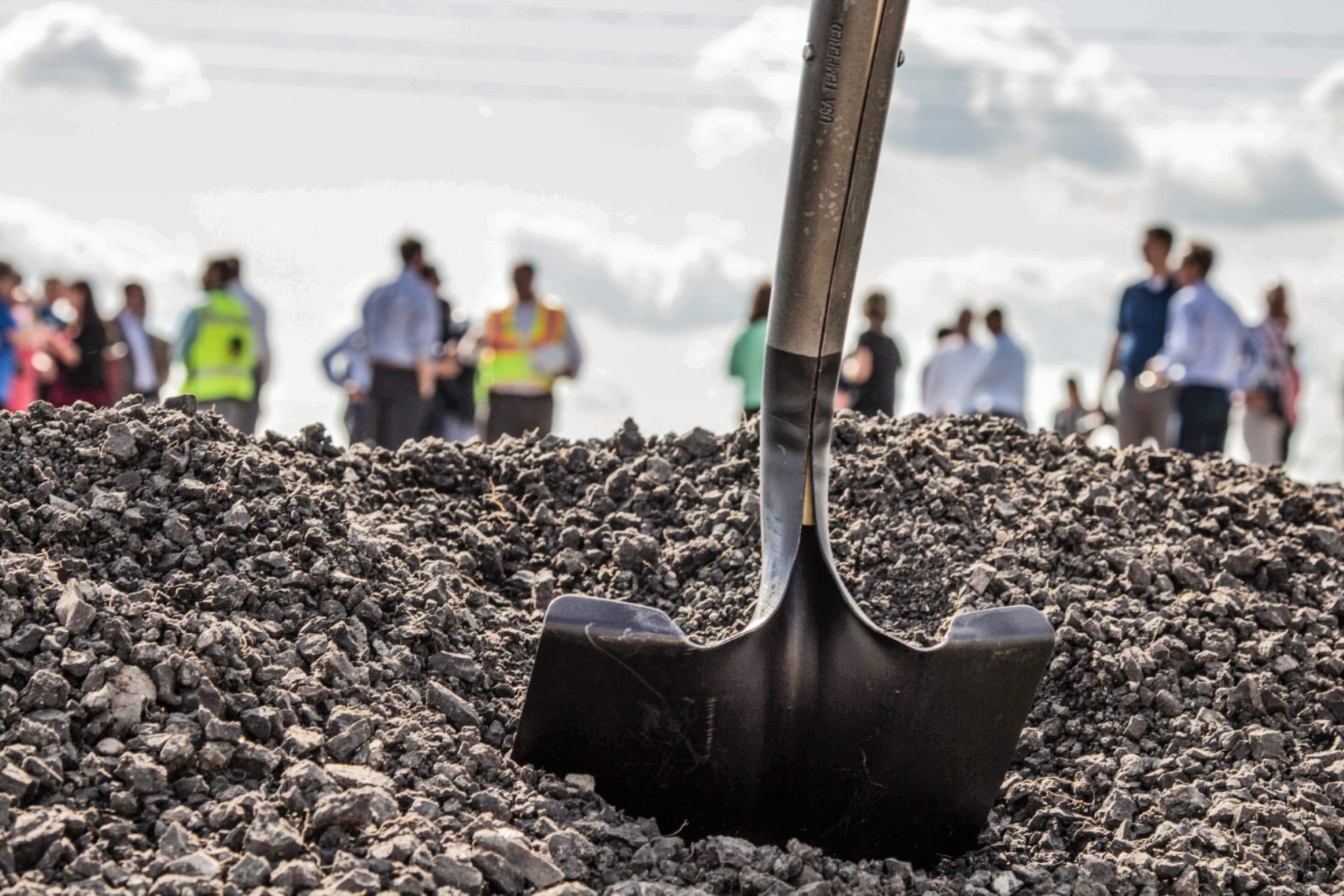 New break. Groundbreaking. Groundbreaking группа. Groundbreaking picture. Break ground.